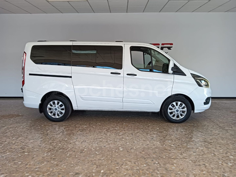 FORD Tourneo Custom 2.0 TDCI L1 Titanium 16