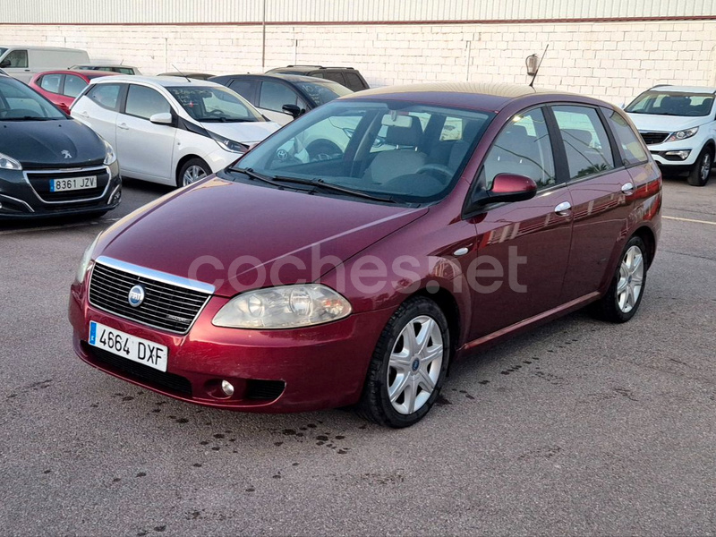 FIAT Croma 1.9 16v Multijet Dynamic