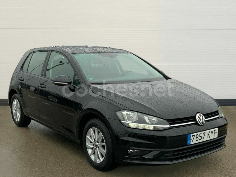 VOLKSWAGEN Golf Ready2Go 1.0 TSI