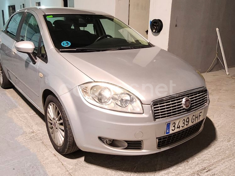 FIAT Linea 1.4 16v Active