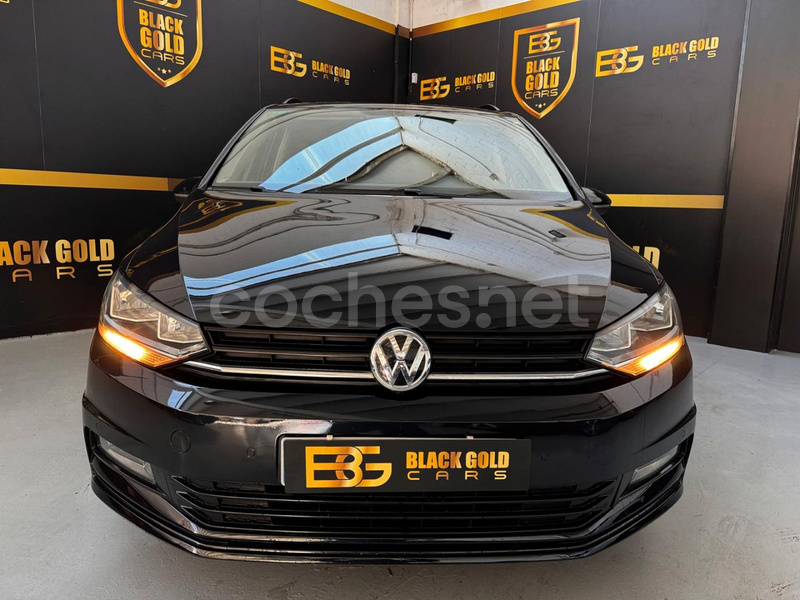 VOLKSWAGEN Touran Advance 1.6 TDI