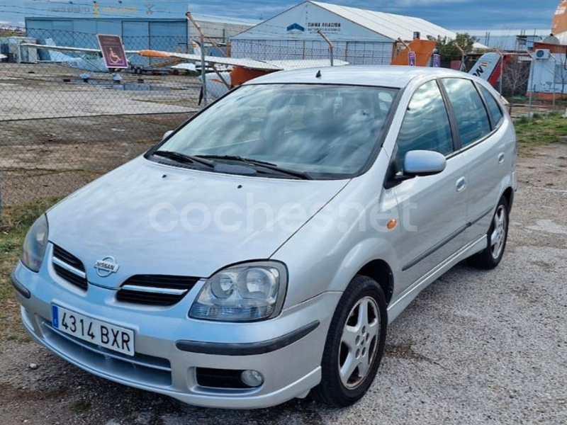 NISSAN Almera Tino 1.8 Tekna