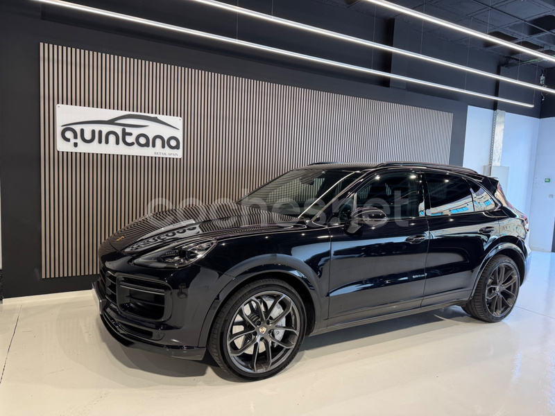 PORSCHE Cayenne Turbo