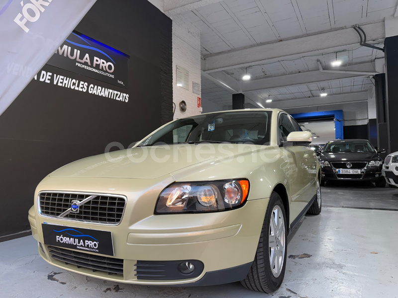 VOLVO S40 2.4i Momentum