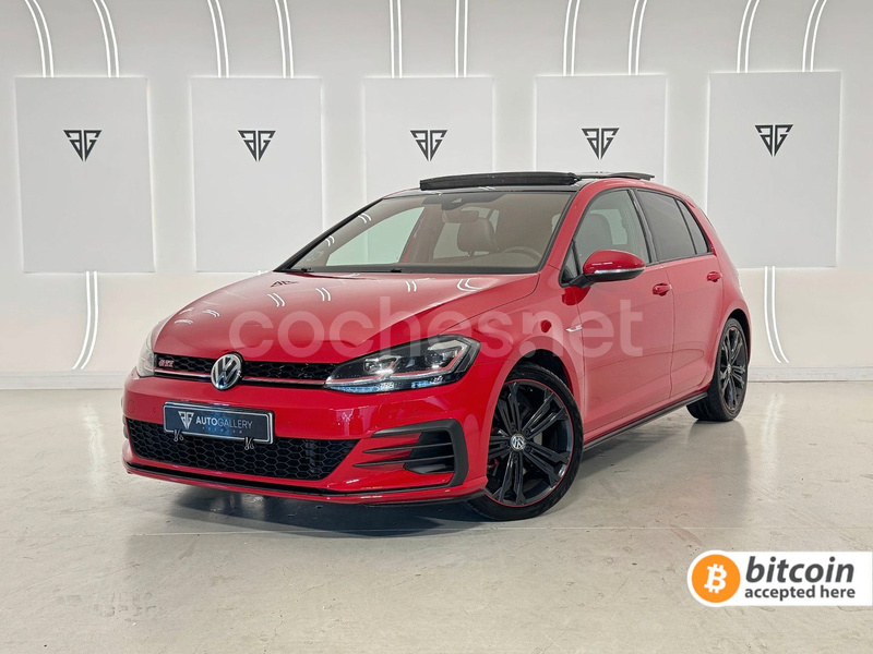 VOLKSWAGEN Golf GTI 2.0 TSI DSG