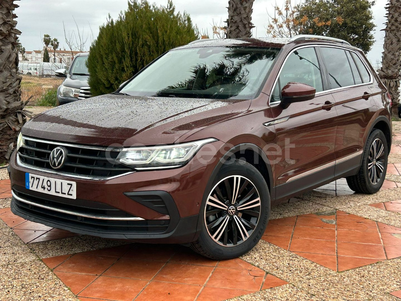 VOLKSWAGEN Tiguan Life 2.0 TDI