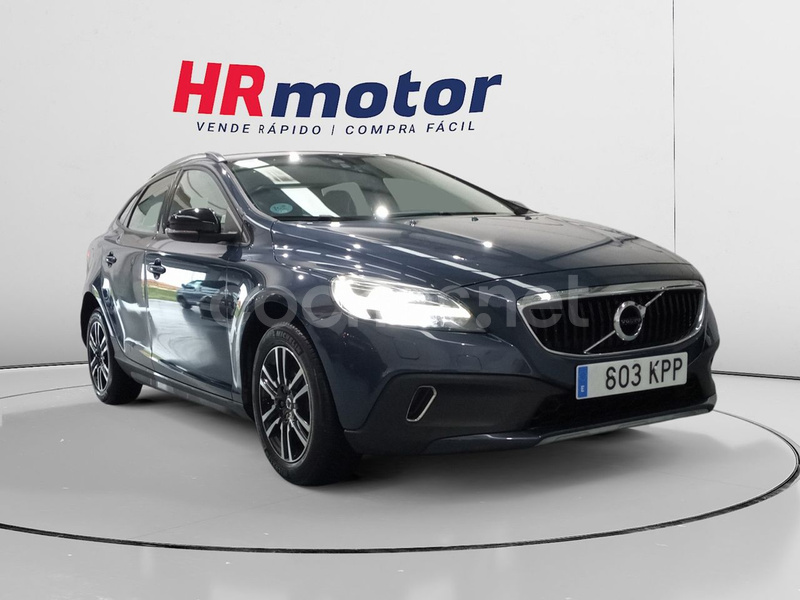 VOLVO V40 Cross Country 2.0 D3 Cross Country