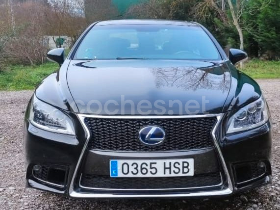 LEXUS LS 600h Hybrid