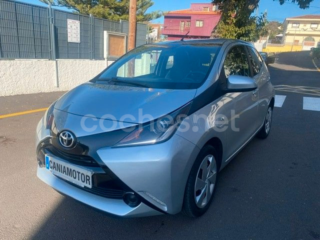 TOYOTA Aygo 1.0 70 xplay