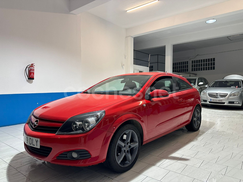 OPEL Astra GTC 1.9 CDTi 120 CV Sport