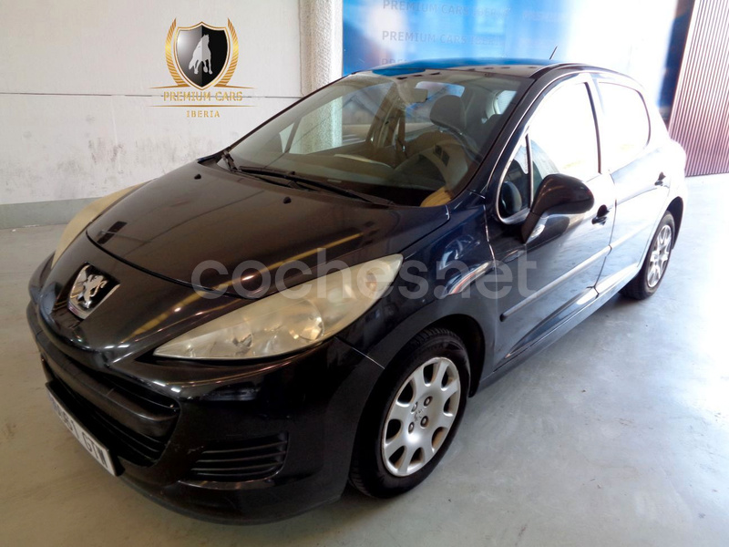 PEUGEOT 207 Confort 1.4 75