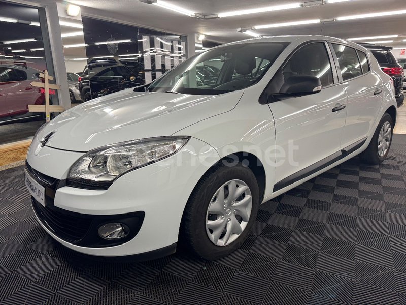 RENAULT Mégane Authentique 1.6 16v 100