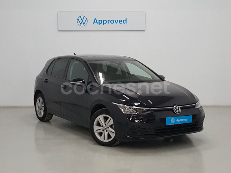 VOLKSWAGEN Golf Life 2.0 TDI