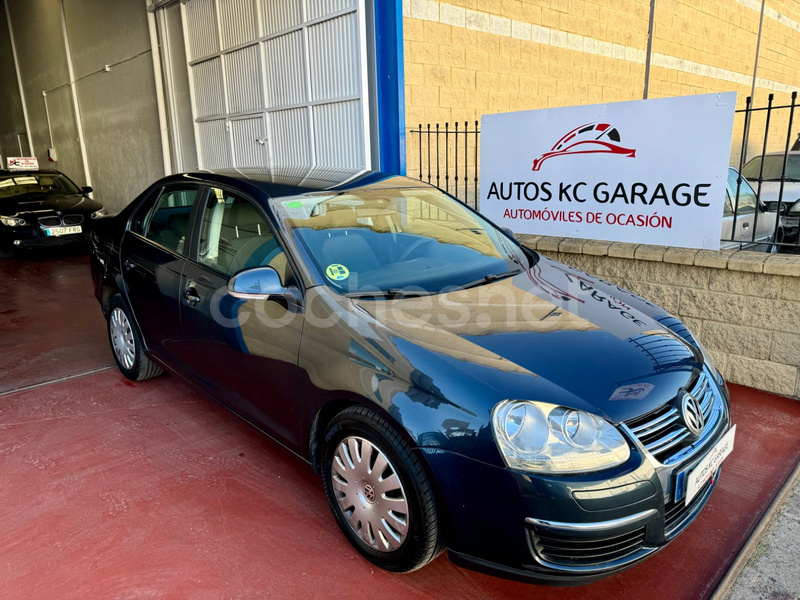 VOLKSWAGEN Jetta 1.9 TDI Advance