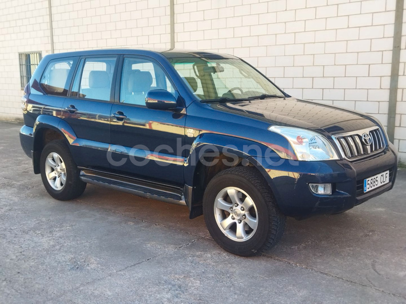 TOYOTA Land Cruiser 3.0 D4D VX