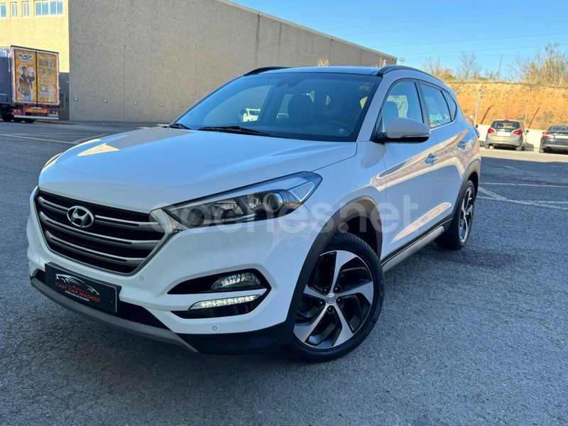 HYUNDAI Tucson 1.6 TGDi Link Sky 4x2