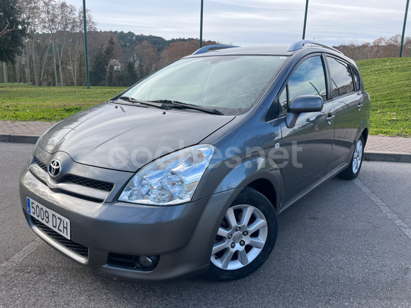 TOYOTA Corolla Verso 1.8 VVTi Luna