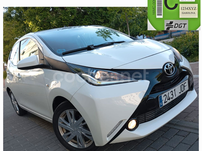 TOYOTA Aygo 1.0 70 xplay