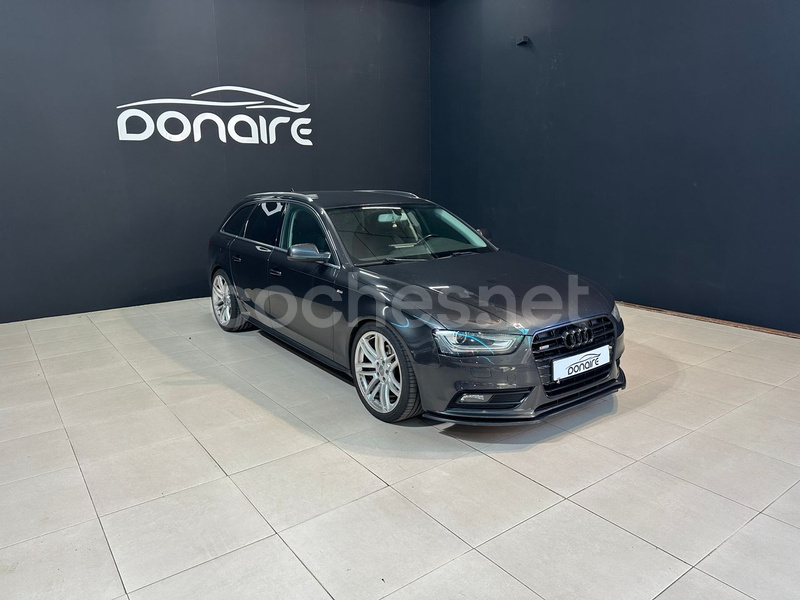 AUDI A4 Avant 2.0 TDI S line edition