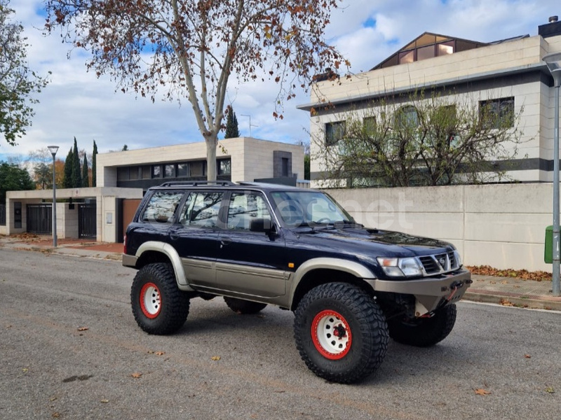 NISSAN Patrol GR 3.0 Di Luxury