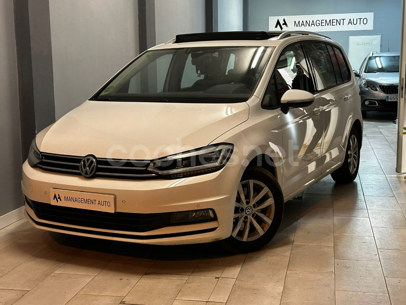 VOLKSWAGEN Touran Sport 1.5 TSI DSG