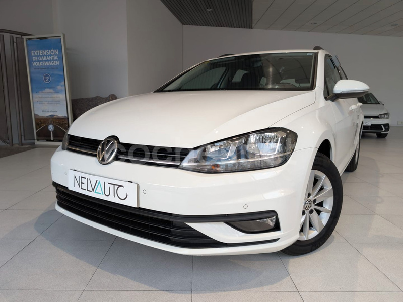 VOLKSWAGEN Golf Advance 1.6 TDI Variant