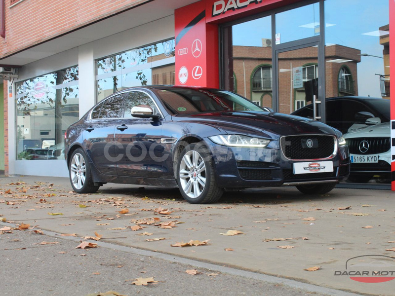 JAGUAR XE 2.0 Diesel RWD Portfolio Auto