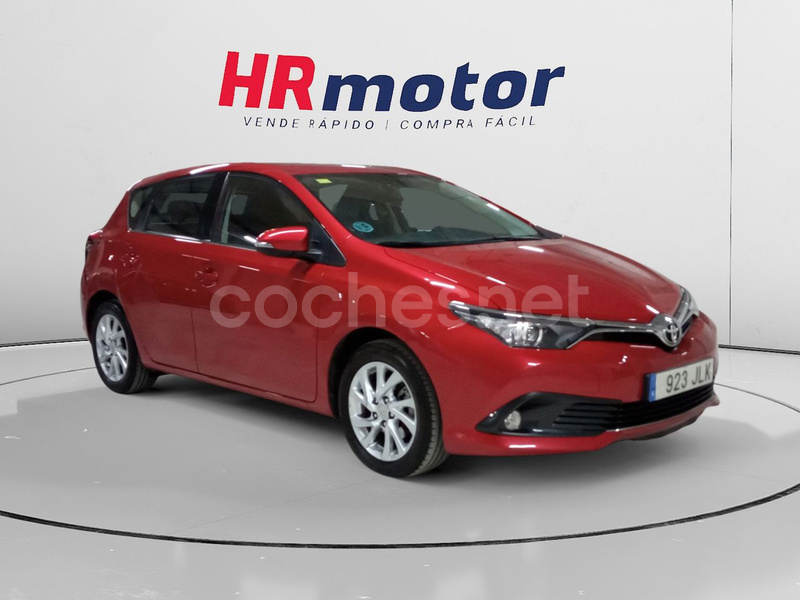 TOYOTA Auris 1.2 120T Active