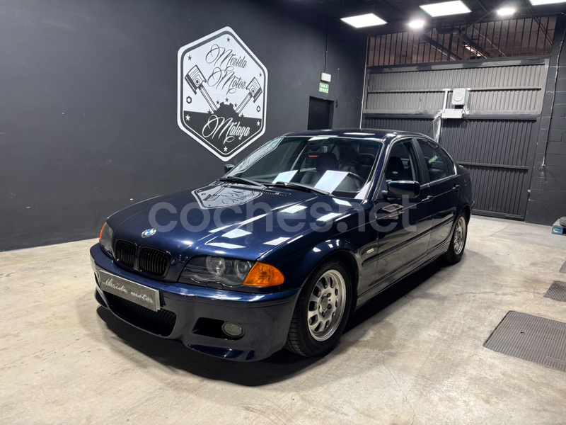 BMW Serie 3 323I