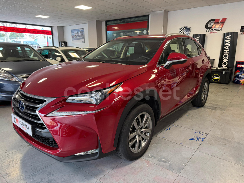 LEXUS NX 2.5 300h Executive 4WD Navibox