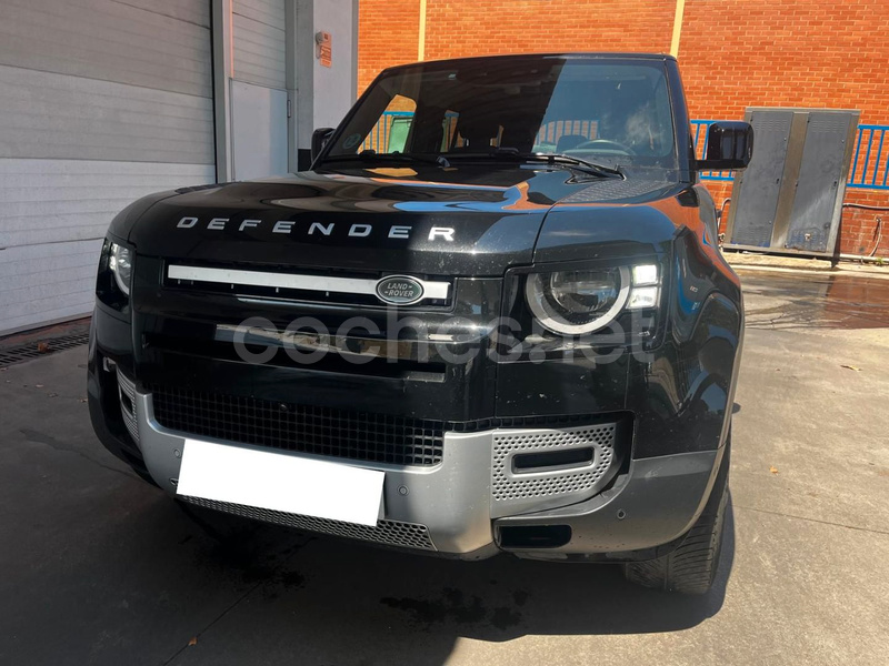 LAND-ROVER Defender 2.0 D240 SD4 110 Auto 4WD