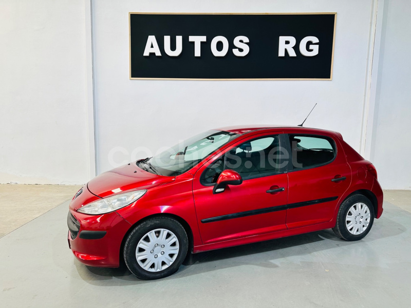 PEUGEOT 207 Premium 1.6 HDI 90