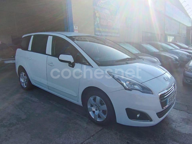 PEUGEOT 5008 Reference 7 Pl. 1.6 HDI 112 FAP