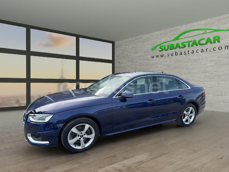 AUDI A4 Advanced 30 TDI S tronic