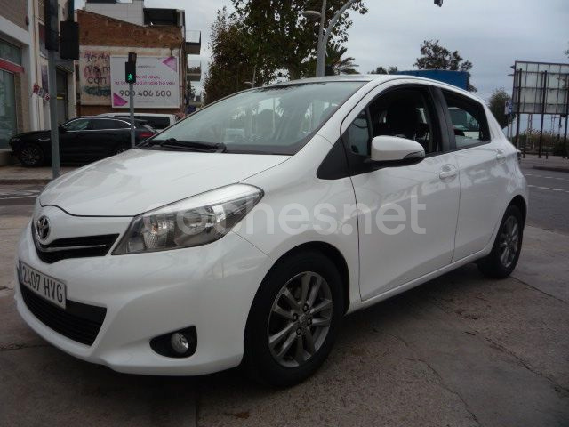 TOYOTA Yaris 90D Advance