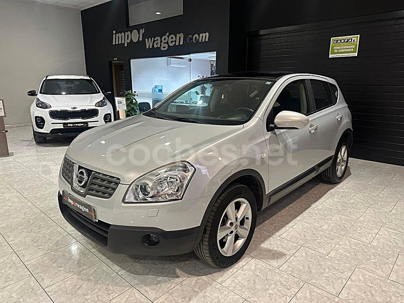 NISSAN QASHQAI 2.0 TEKNA 4X2