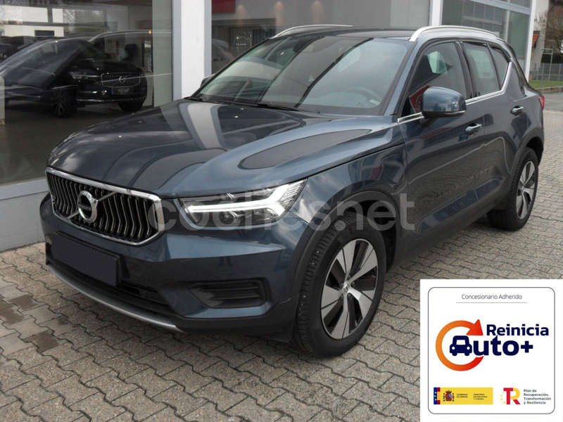 VOLVO XC40 1.5 T4 Twin Recharge Plus Bright Auto
