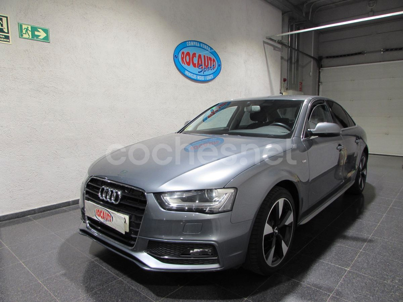 AUDI A4 2.0 TDI S line edition