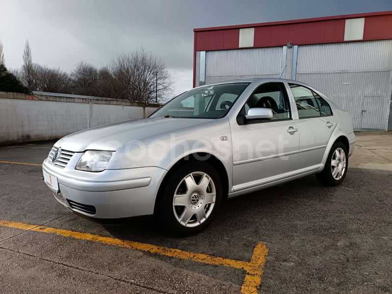 VOLKSWAGEN Bora 1.9 TDi Highline