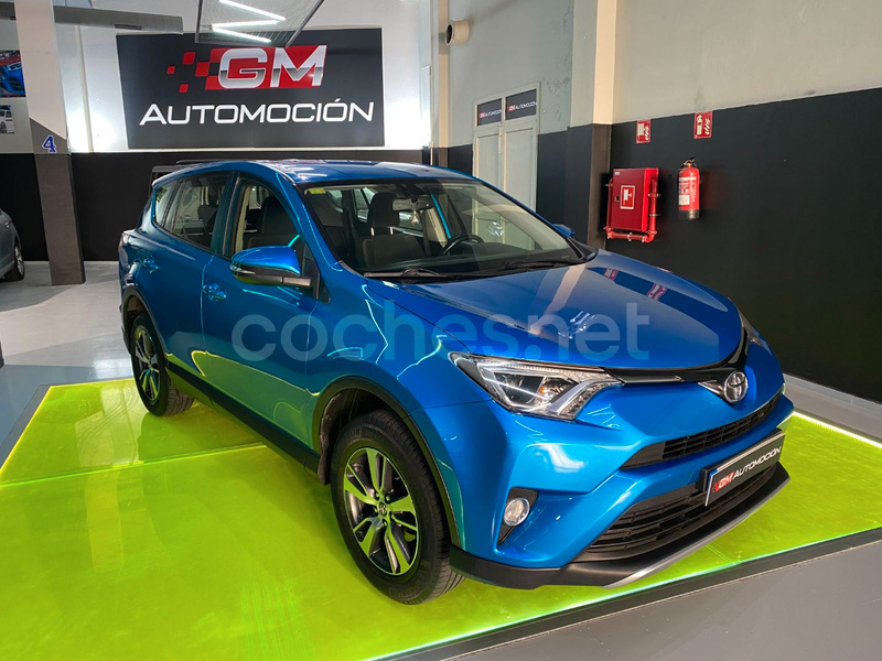 TOYOTA Rav4 2.0 150 AWD Advance