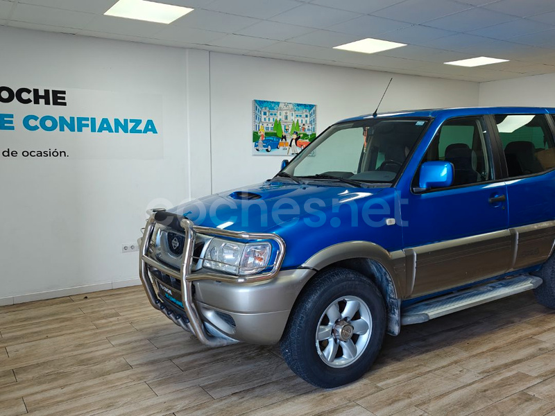 NISSAN Terrano II 2.7 TDi Elegance