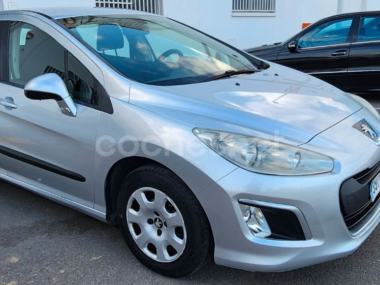 PEUGEOT 308 Access 1.6 eHDI 110 FAP