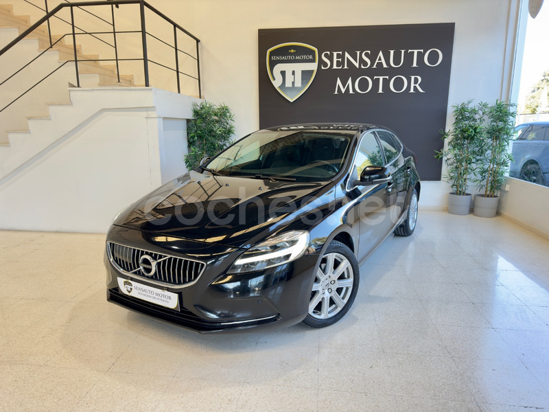 VOLVO V40 2.0 D2 Inscription