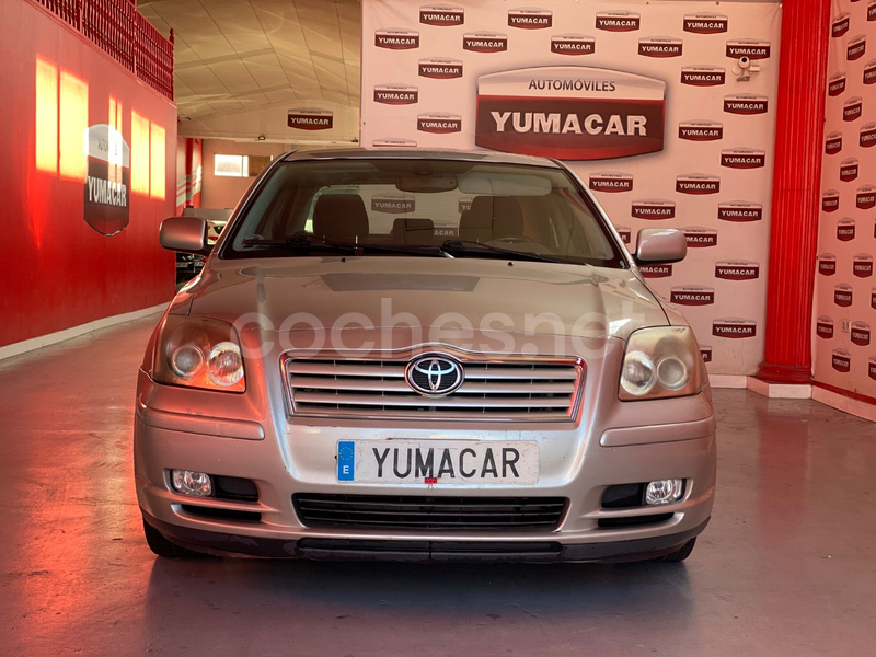 TOYOTA Avensis 1.8 VVTi SOL