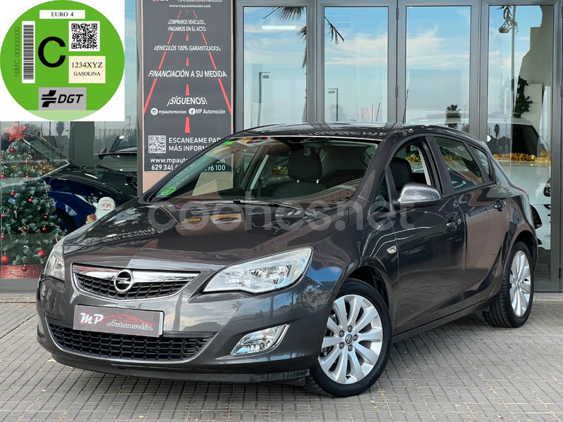 OPEL Astra 1.6 Cosmo