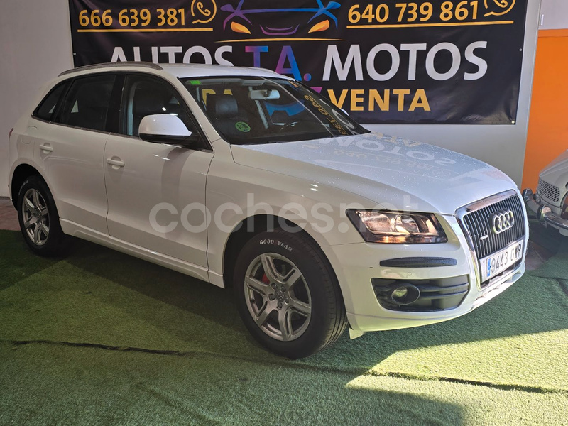 AUDI Q5 2.0 TFSI quattro S tronic