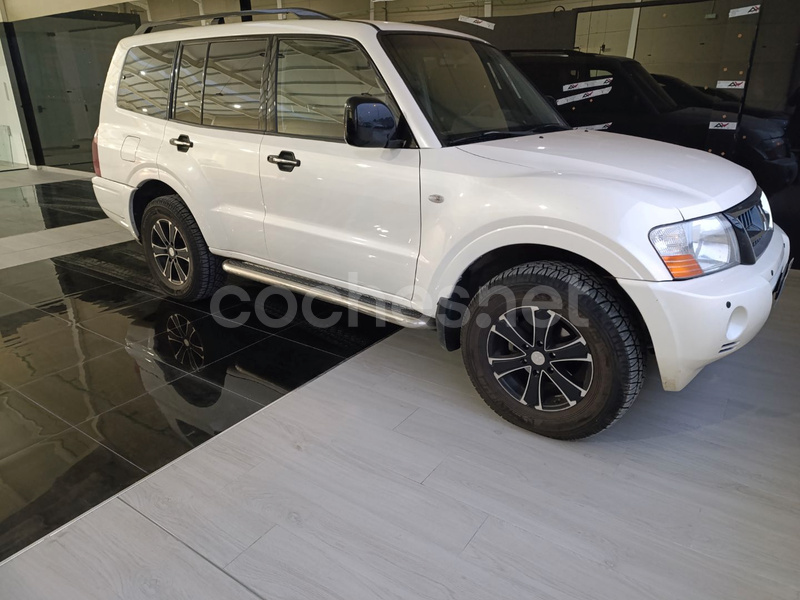 MITSUBISHI Montero 3.2 DID Intense