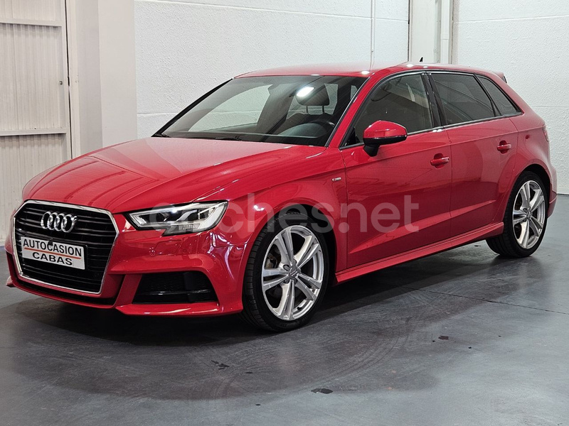 AUDI A3 S line 30 TDI S tronic Sportback