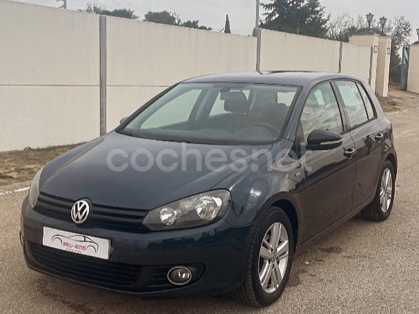 VOLKSWAGEN Golf Edition 1.6 TDI BMT