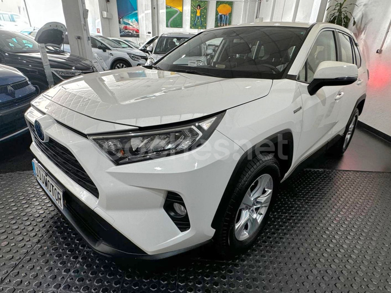 TOYOTA Rav4 2.5l 220H Business 4WD